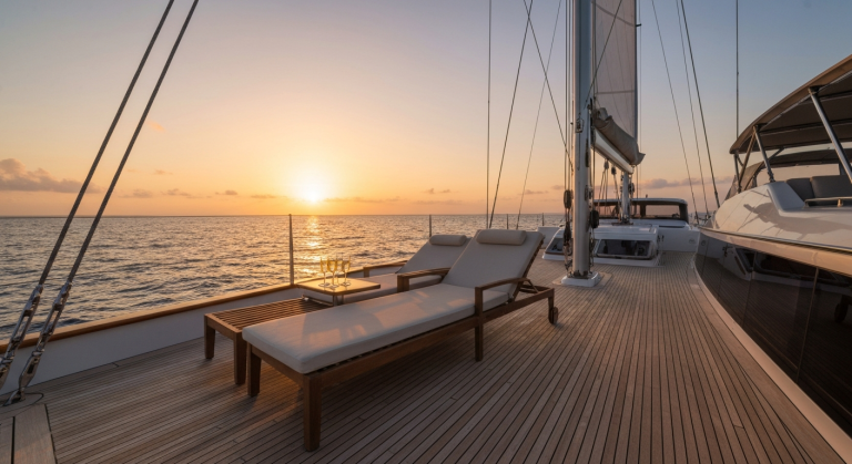Choosing Your Luxury Bali Vacation: Resort Versus Private Villa